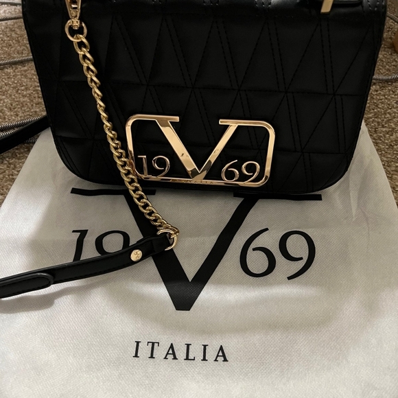 Alessandro Versace Black Quilted Faux Leather Crossbody Bag. 1969 - Picture 8 of 9
